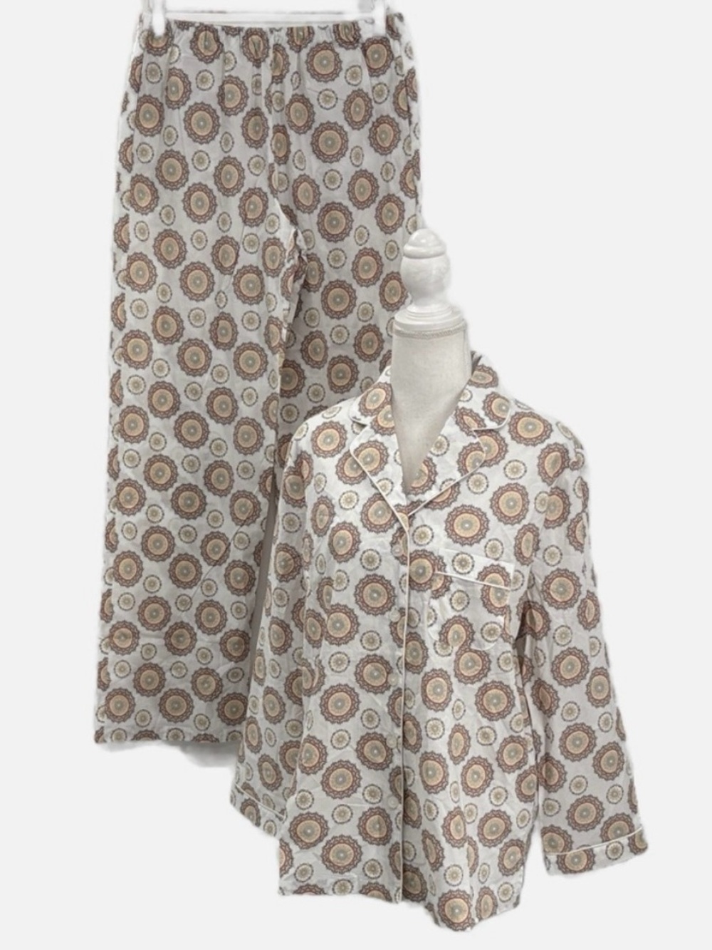 NWOT Cuddledown 100% Cotton Pajama PJs Pants and Shirt Set Medallion Print Sz XL